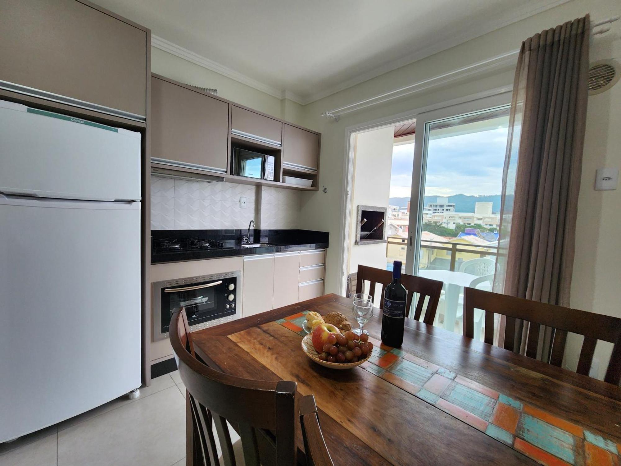 Bomar Apartment *
